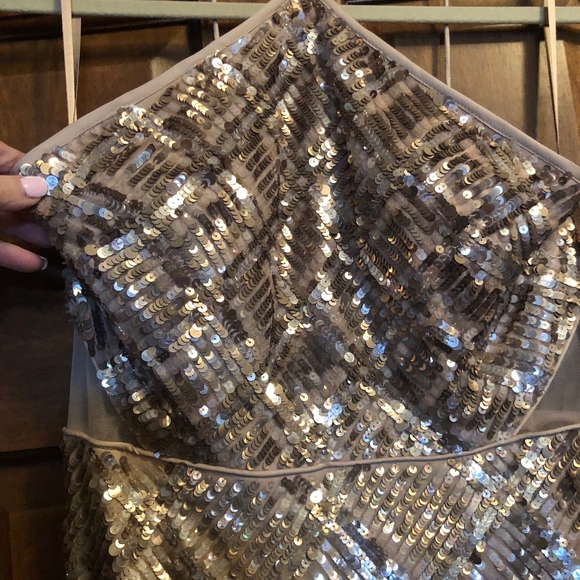 Aidan Mattox Grid Sequined Halter Cocktail Dress-6 - Picture 9 of 9